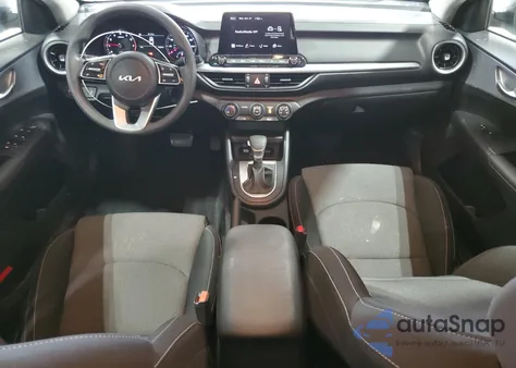 2023 Kia Forte Lx z USA, uszkodzony, nr VIN 3KPF24AD4PE570033